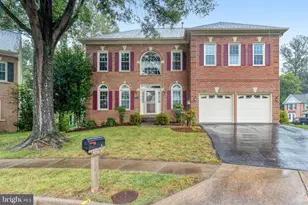 8810 Telegraph Crossing Ct, Lorton, VA 22079 - Photo 1