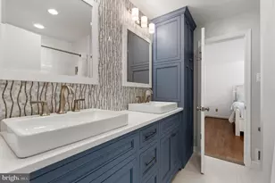 6302 Long Meadow Rd, McLean, VA 22101 - Photo 19