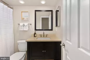 5442 Flint Tavern Pl, Burke, VA 22015 - Photo 7