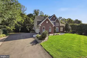 11689 Caris Glenne Dr, Herndon, VA 20170 - Photo 15