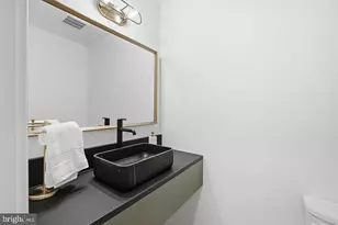 6328 Golf Course Square, Alexandria, VA 22307 - Photo 5