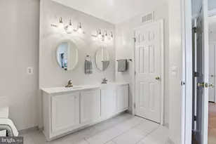 6350 Hawk View Ct, Alexandria, VA 22312 - Photo 21