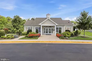 6350 Hawk View Ct, Alexandria, VA 22312 - Photo 29