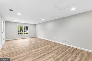 13117 Melville Ln, Fairfax, VA 22033 - Photo 13