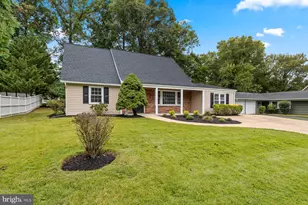 13117 Melville Ln, Fairfax, VA 22033 - Photo 3