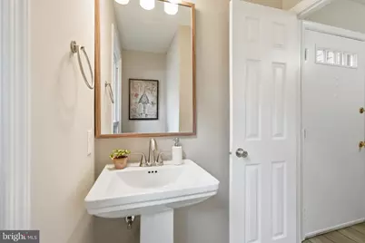 6364 Buffie Court, Burke, VA 22015 - Photo 7