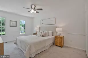 7821 Groveland Square, Springfield, VA 22153 - Photo 21