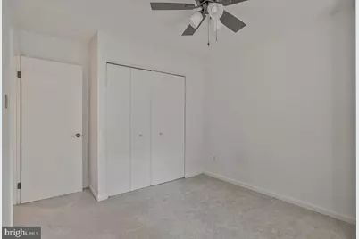 7821 Groveland Square, Springfield, VA 22153 - Photo 19