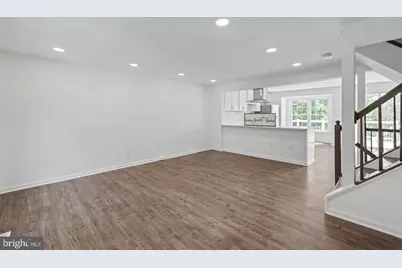 13803 Laura Ratcliff Court, Centreville, VA 20121 - Photo 3