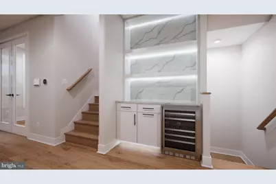 1 Banner Heights #T-27, Alexandria, VA 22315 - Photo 9