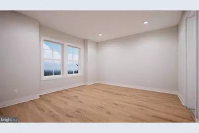 1 Banner Heights #T-27, Alexandria, VA 22315 - Photo 17