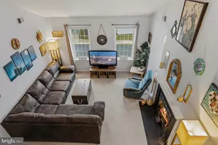 6043 Essex House Square, Alexandria, VA 22310 - Photo 9