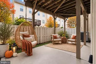 14020 Gill Brook Ln, Centreville, VA 20121 - Photo 51