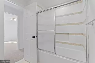 10072 Apple Wood Ct, Burke, VA 22015 - Photo 37