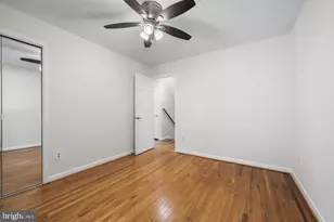 6204 Erman Ct, Burke, VA 22015 - Photo 9
