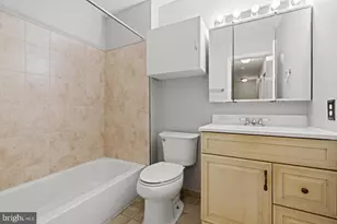 7442 Adams Park Ct, Annandale, VA 22003 - Photo 13