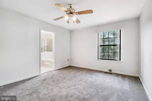 3964 Rosebay Ct, Fairfax, VA 22033 - Photo 21