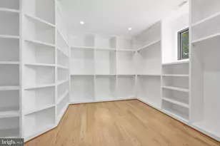 1734 Pimmit Dr, Falls Church, VA 22043 - Photo 51