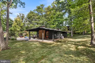 7527 Friar Tuck Ct, Falls Church, VA 22042 - Photo 39