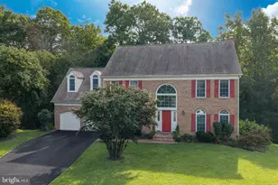 9401 Eagle Trce, Fairfax Station, VA 22039 - Photo 3