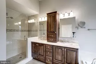 8503 Westown Way, Vienna, VA 22182 - Photo 17