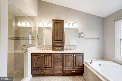 8503 Westown Way, Vienna, VA 22182 - Photo 15