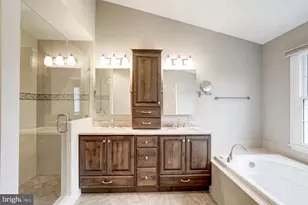 8503 Westown Way, Vienna, VA 22182 - Photo 15