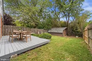 2304 Fairview Terrace, Alexandria, VA 22303 - Photo 25