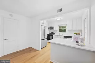 2304 Fairview Terrace, Alexandria, VA 22303 - Photo 13