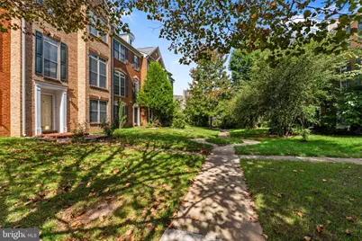 13638 Lavender Mist Lane, Centreville, VA 20120 - Photo 3