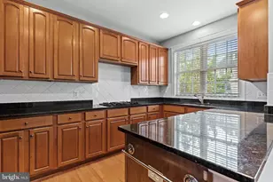 13638 Lavender Mist Ln, Centreville, VA 20120 - Photo 11