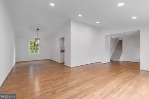 9410 Onion Patch Dr, Burke, VA 22015 - Photo 5