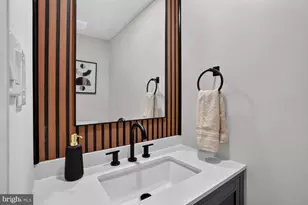 5027 Head Ct, Fairfax, VA 22032 - Photo 9