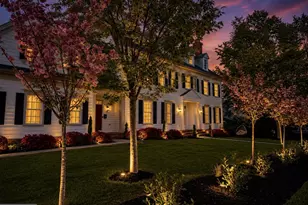904 Locust St, Herndon, VA 20170 - Photo 1