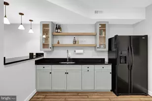 904 Locust St, Herndon, VA 20170 - Photo 55