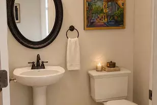 904 Locust St, Herndon, VA 20170 - Photo 23