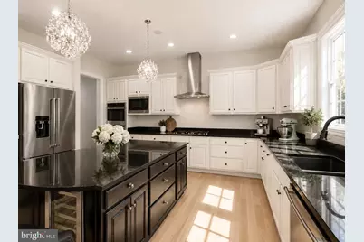904 Locust Street, Herndon, VA 20170 - Photo 13