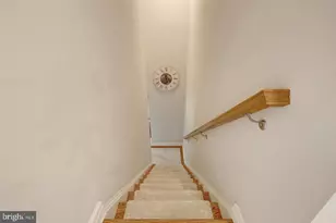 904 Locust St, Herndon, VA 20170 - Photo 49