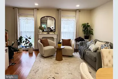 13020 Rose Petal Circle, Herndon, VA 20171 - Photo 15