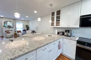 13020 Rose Petal Cir, Herndon, VA 20171 - Photo 9