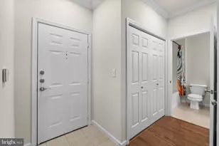 12949 Centre Park Cir, Herndon, VA 20171 - Photo 13