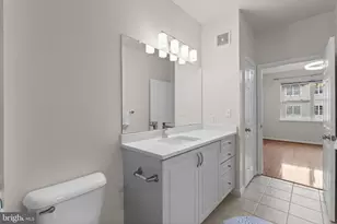 12949 Centre Park Cir, Herndon, VA 20171 - Photo 15