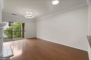 12949 Centre Park Cir, Herndon, VA 20171 - Photo 3