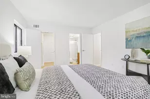 9731 Kings Crown Ct, Fairfax, VA 22031 - Photo 17
