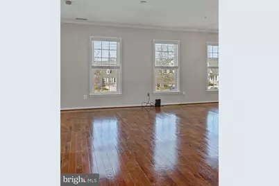 4619 Hummingbird Lane, Fairfax, VA 22033 - Photo 9