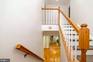 7704 Annandale Mains Ct, Annandale, VA 22003 - Photo 25