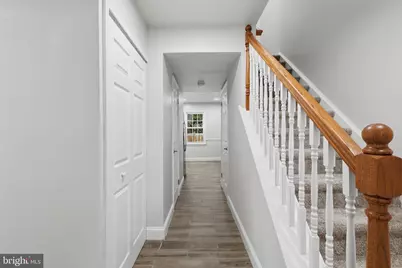 8312 Moline Place, Springfield, VA 22153 - Photo 5
