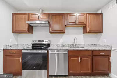 8312 Moline Place, Springfield, VA 22153 - Photo 17