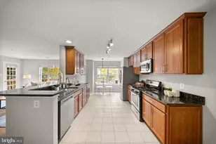 4311 Chariot Ct, Fairfax, VA 22030 - Photo 19