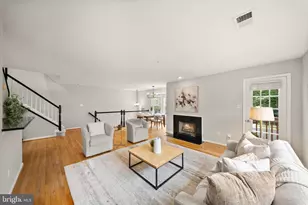 4311 Chariot Ct, Fairfax, VA 22030 - Photo 13